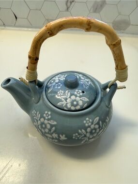 Vintage Blue Floral Ceramic Mini Teapot Bamboo Handle Tea Infuser New